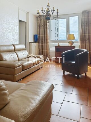  Appartement  vendre 4 pices 82 m