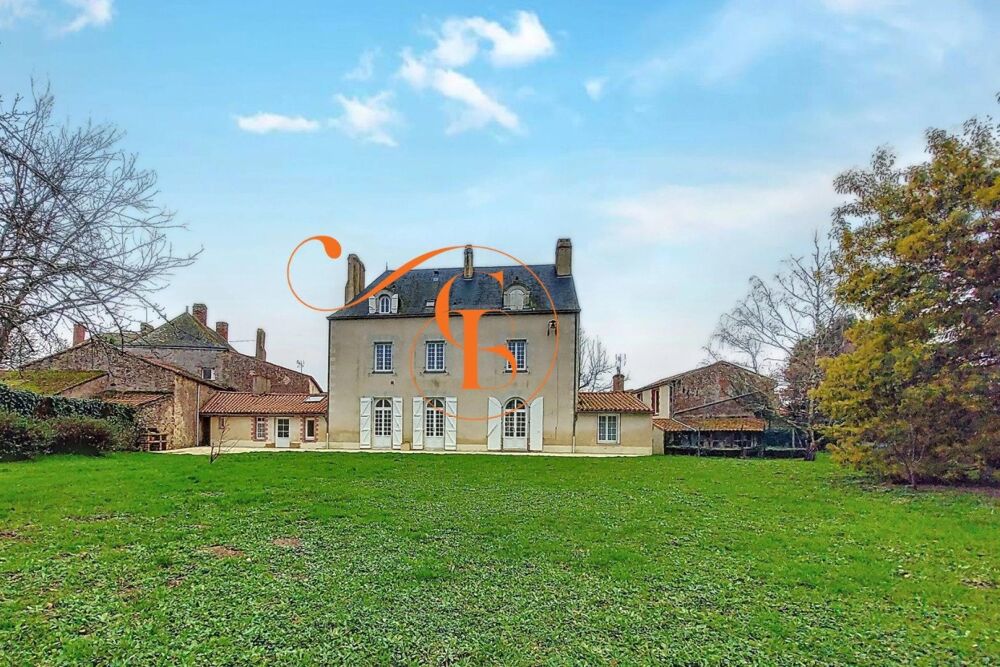 Vente Maison Maison de maître et dépendances Saint-mars-de-coutais