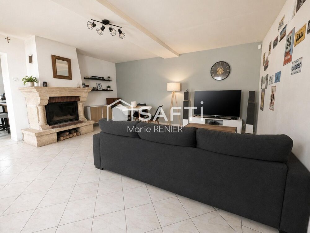 Vente Maison Maison familiale 130 m² à Lézigné– 4 chambres – Dépendance et grand garage/atelier Lézigné