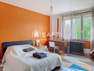  Maison � vendre 8 pi�ces 219 m�