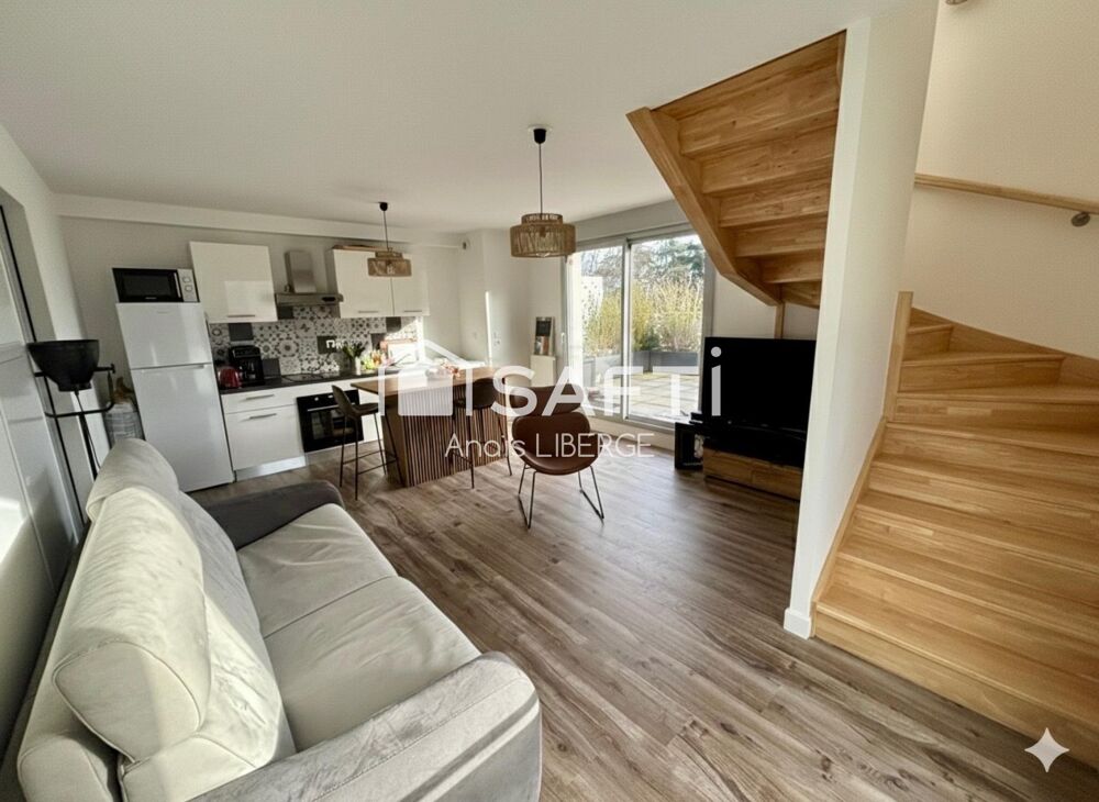 T3 duplex lumineux avec Terrasse de 20 m²