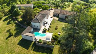  Maison � vendre 9 pi�ces 235 m�