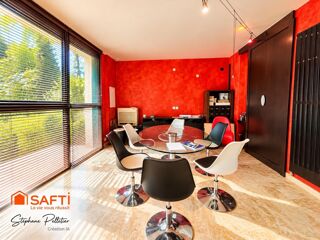  Maison à vendre 10 pièces 258 m²