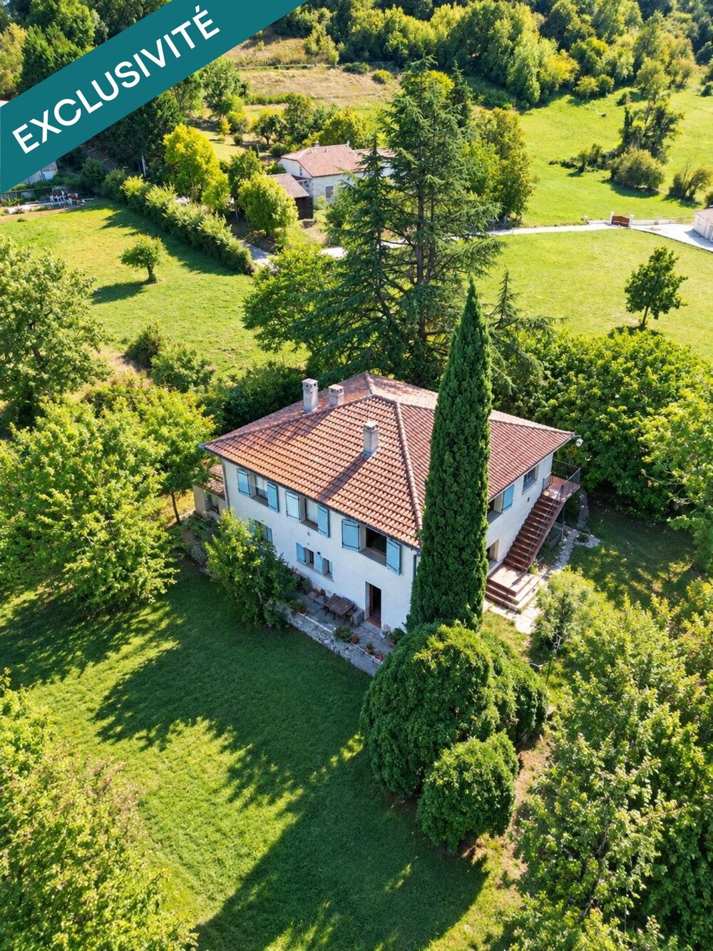 Maison 218 m² à fort potentiel près dAgen