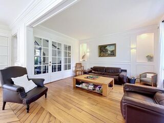  Maison � vendre 8 pi�ces 299 m�