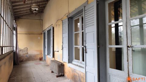   Maison � fort potentiel � r�inventer selon vos envies Maison - 8 pi�ce(s) - 200 m�