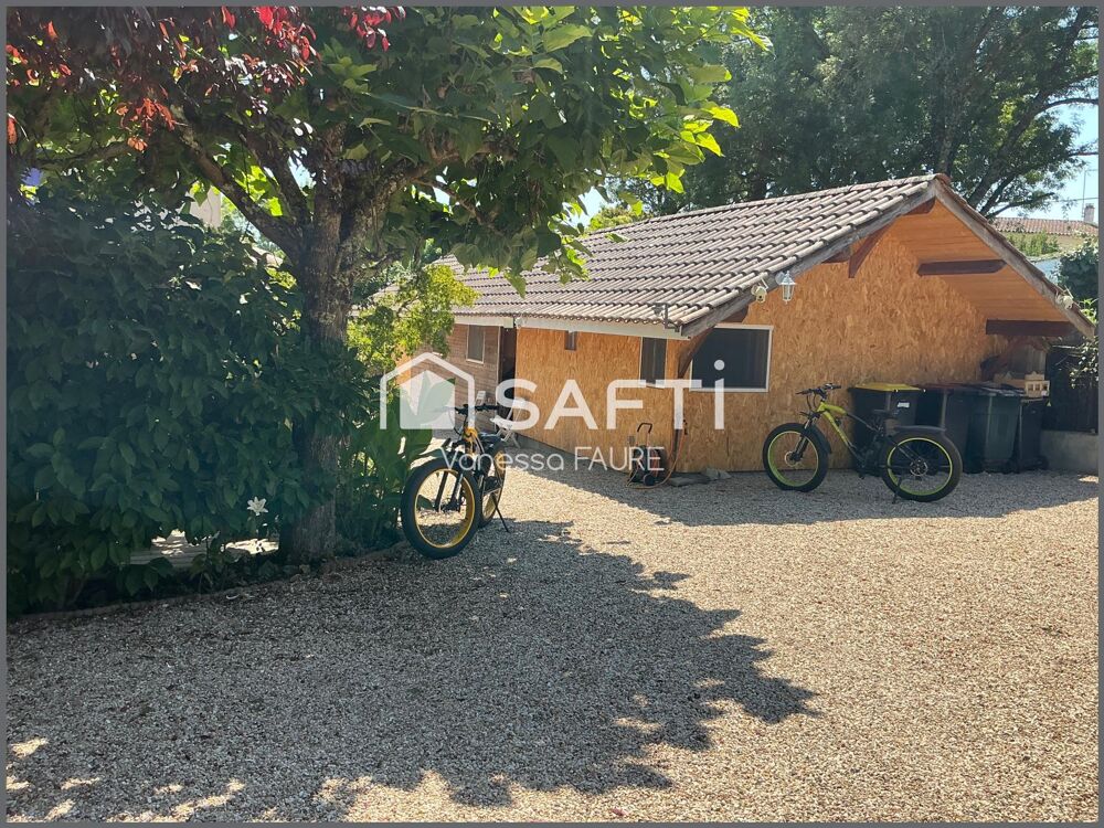 Charmante maison de 140 m2 avec dépendance de 65m2 sur parcelle de 1700 m2