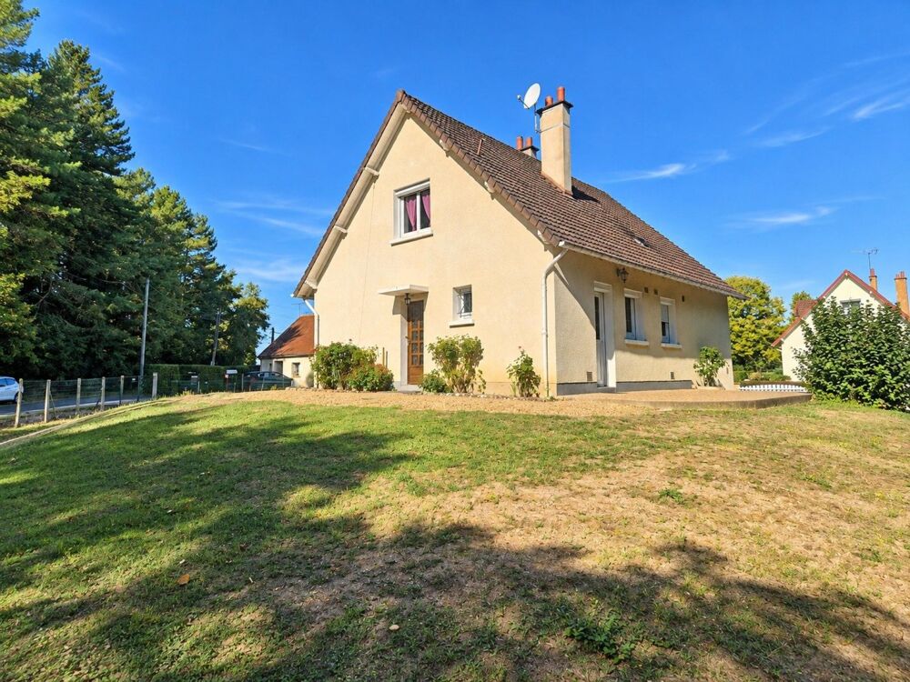 Maison familiale avec terrain de 1 100 m²