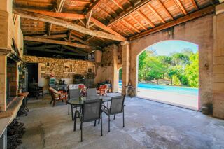  Maison  vendre 14 pices 341 m