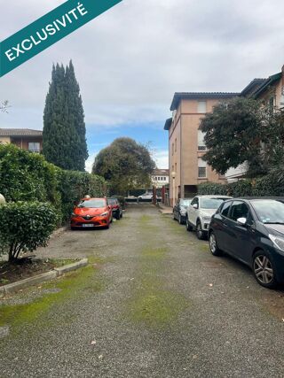  Parking / Garage  vendre 