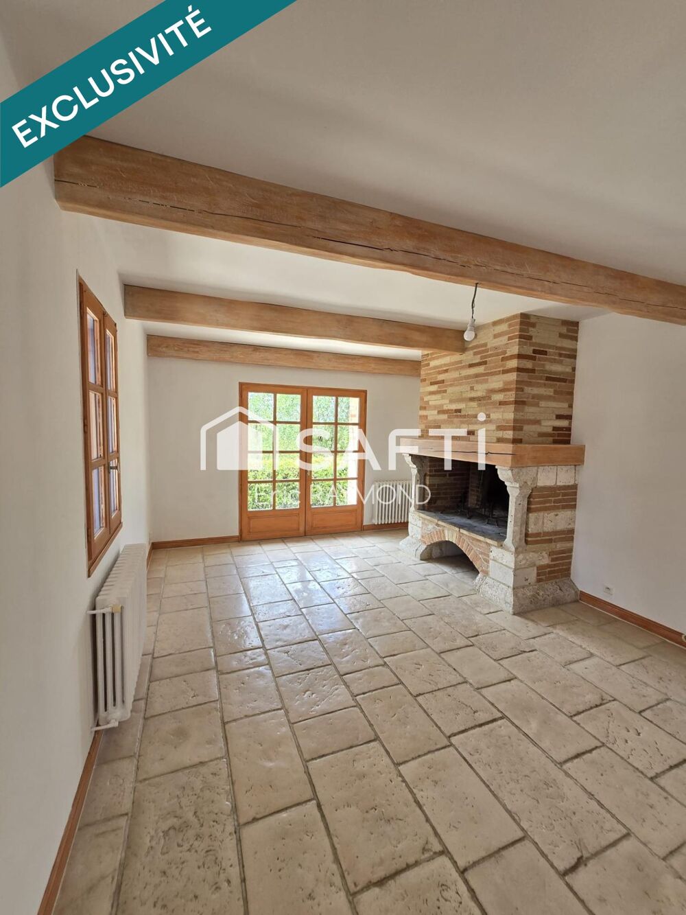 Vente Maison Charme toulousain et caractère viticole: découvrez cette belle maison de 8 pièces, 4 chambres, agrémentée d'une terrasse, d'un g Moissac