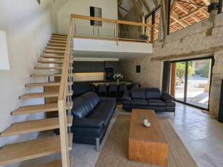  Maison à vendre 15 + pièces 390 m²