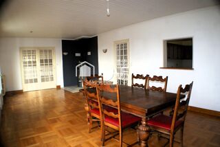  Maison à vendre 7 pièces 214 m²