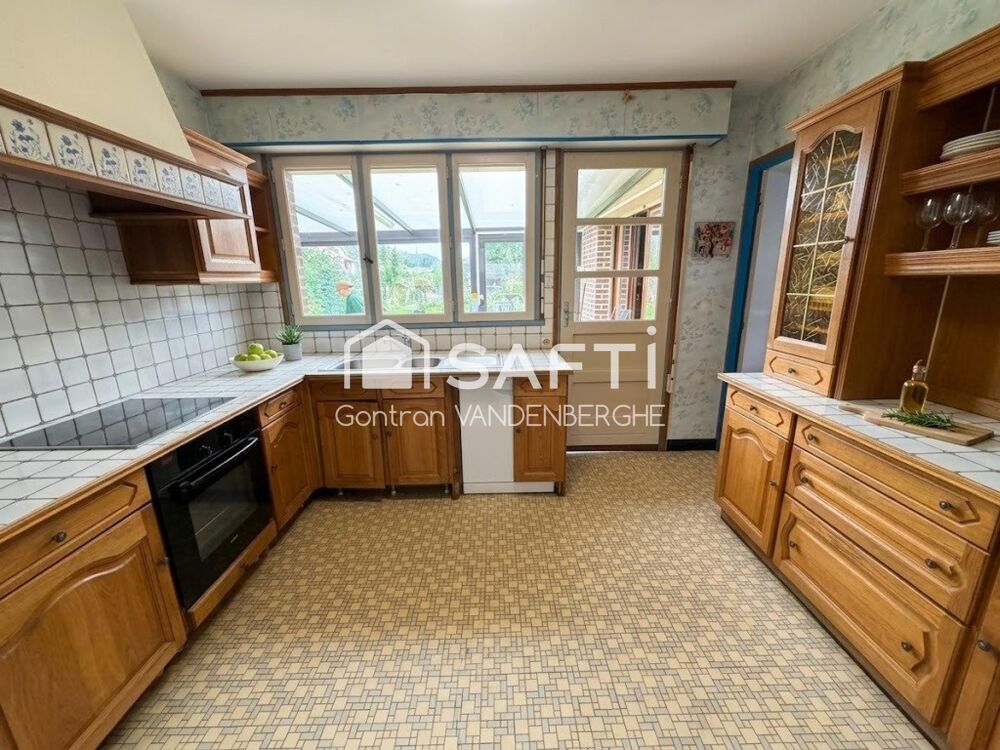 Vente Maison Maison individuelle de 120 m² sur 2 485 m² de terrain - Beau potentiel Blendecques