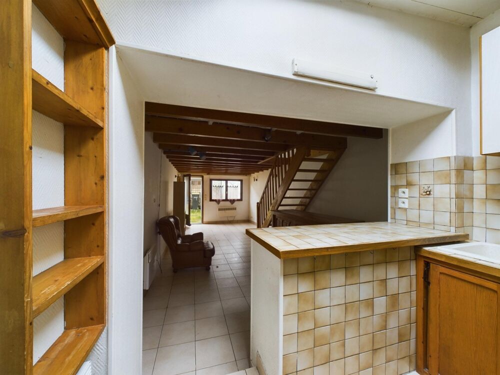 Vente Maison Maisonnette au coeur de Laleu de type 2 en duplex La rochelle