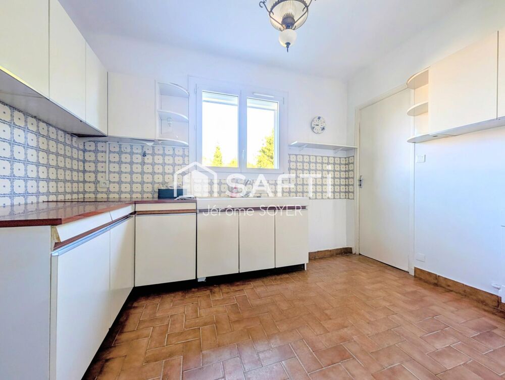 Vente Appartement Appartement 83 m² avec balcons, garage et dépendance Cavaillon