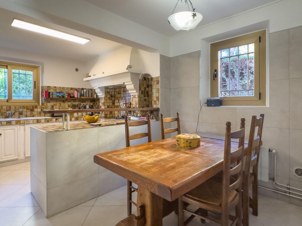 � vendre  Maison Cagnes-sur-Mer (06800)