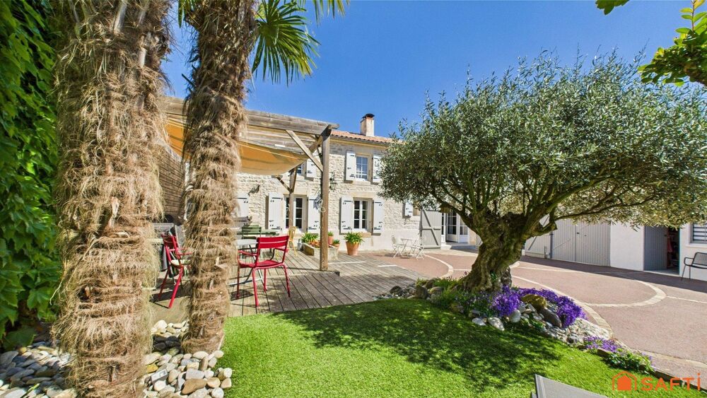 Vente Maison Maison de Maître entièrement rénovée Saint-germain-de-marencennes