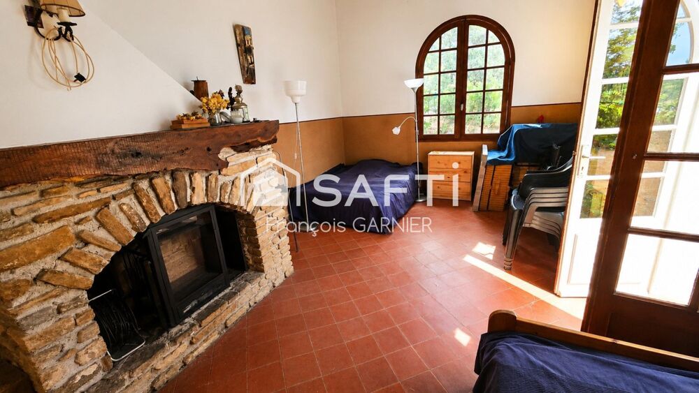 Vente Maison Bastidon T2 d'environ 44 m² sur une parcelle exceptionnelle de 6547 m² - Le Beausset Le beausset