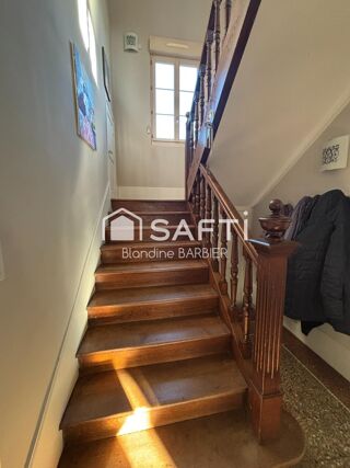  Maison � vendre 9 pi�ces 220 m�