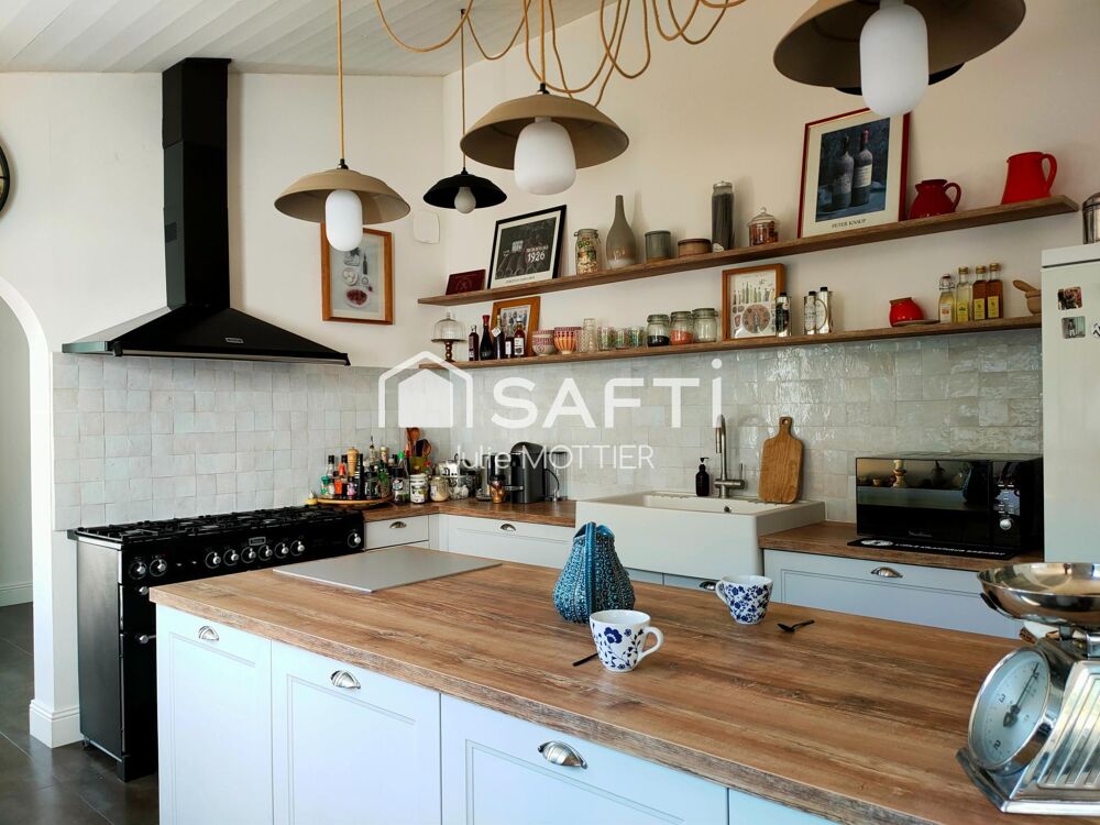  vendre  Maison Sainte-Marie-de-R (17740)