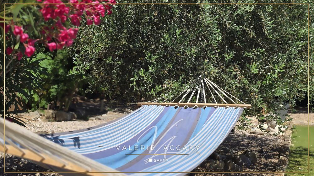 Sainte-Anastasie : Maison de 112 m² sur un terrain de 1400 m² avec dépendance aménagée, piscine...