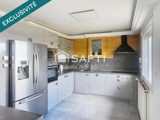  Maison � vendre 8 pi�ces 180 m�