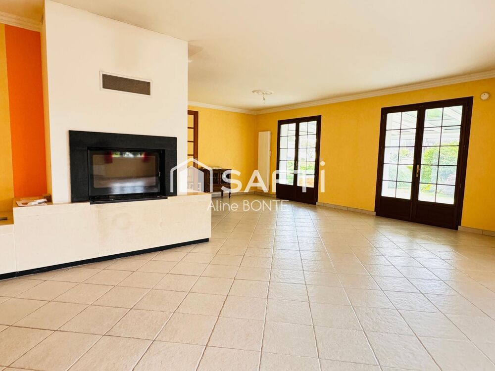 Vente Maison Maison sur sous-sol avec double garages et garage camping car Iville
