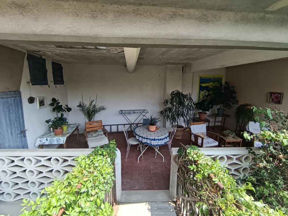Vente Maison Demeure de caractère avec piscine, dépendances et volumes spectaculaires 15' de Béziers Beziers