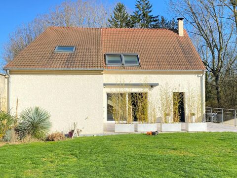   Au calme, maison de 160 m2, lumineuse, 4 chambres Maison - 7 pi�ce(s) - 159 m�