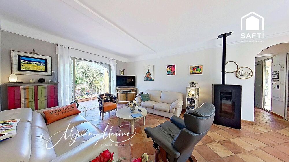 Vente Maison SAINT AYGULF À VENDRE VILLA AVEC PISCINE - À 400 M DES PLAGES Saint-aygulf