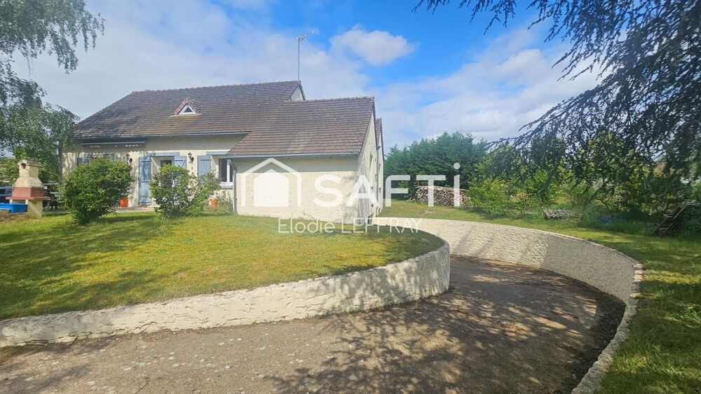 Maison familiale à Brette les Pins de 135m²