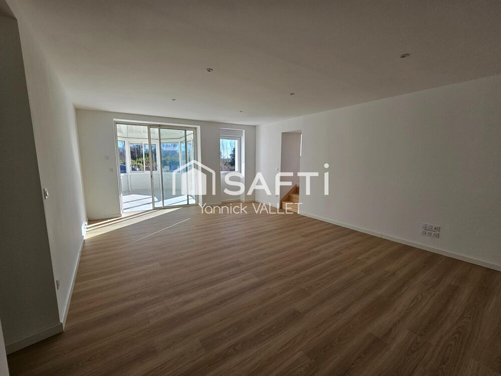 Vente Maison Maison à vendre entre Ribérac et Montmoreau Montignac-le-coq
