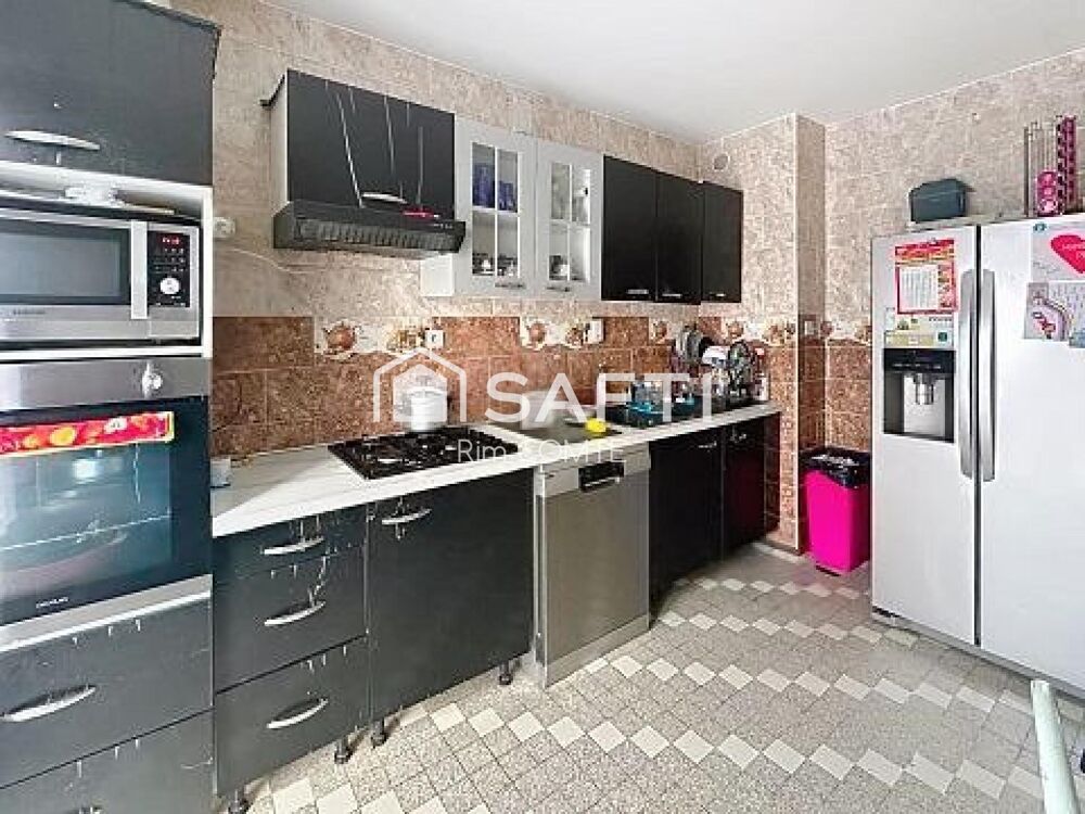 Vente Maison Maison familiale avec un grand sous sols !! Salaise-sur-sanne