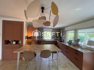  Maison  vendre 9 pices 255 m