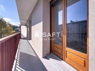  Appartement à louer 3 pièces 83 m²