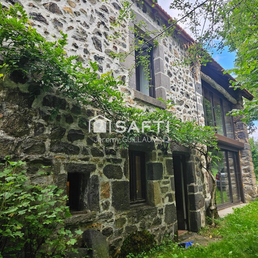 Maison 6 pièces 170 m² · à Saint-Ours · 170 m² · 215 000 €