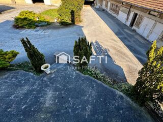  Maison � vendre 7 pi�ces 219 m�