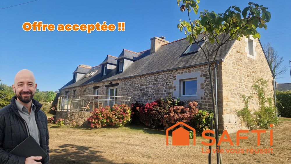 Jolie maison en pierres rénovée à 650m dune plage de sable fin...