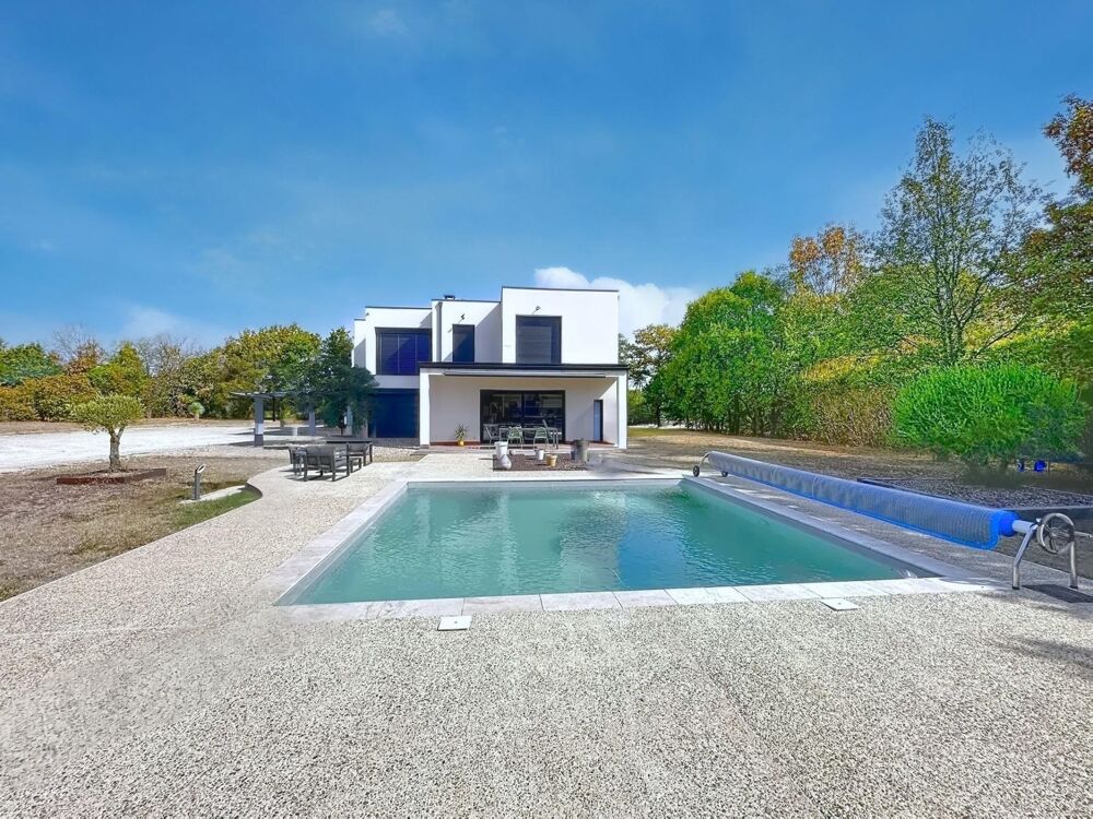Vente Maison Maison moderne de 220 m2  avec piscine Lhospitalet