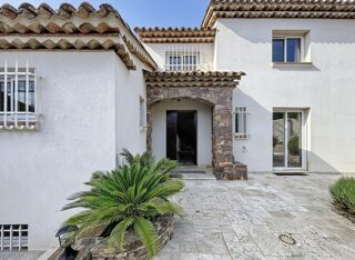 Maison à vendre 10 pièces 315 m²
