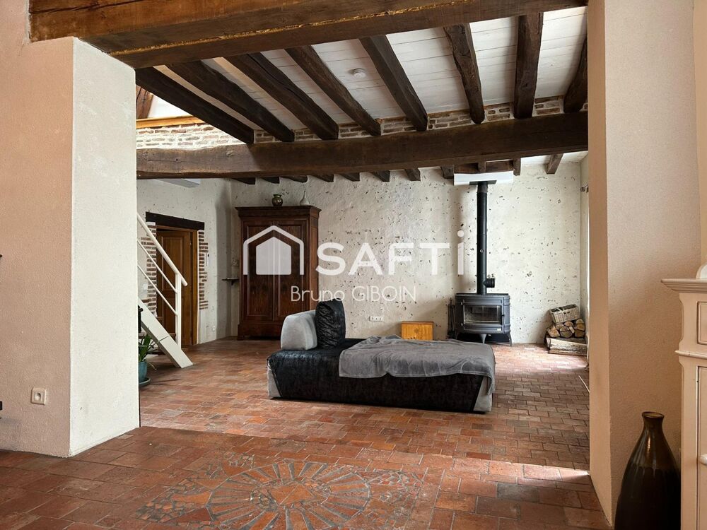 Vente Maison Maison de ville vendue louée, 143 m², 5 pièces, 3 chambres, terrasse et cave Gien