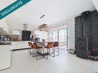  Maison  vendre 6 pices 185 m