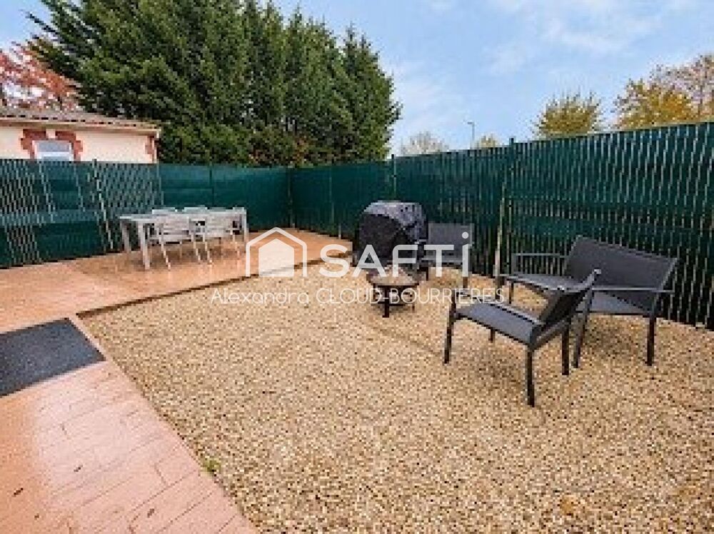 Vente Maison Ensemble immobilier de 3 maisons, dont 2 gîtes en activité, avec piscine à rénover et terrain constructible ! Saint-martin-des-fontaines