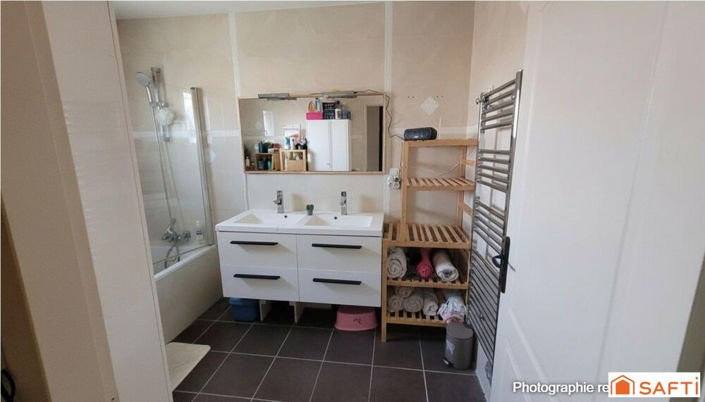 Vente Maison Jolie maison récente sur Jonquière Jonquieres