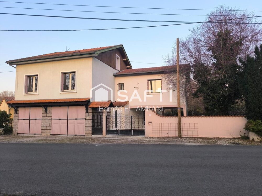 Grande maison individuelle sur joli terrain plat clos et arboré