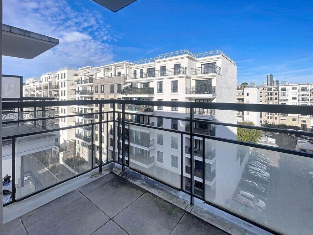 Studio neuf 28 m² avec terrasse  Ascenseur