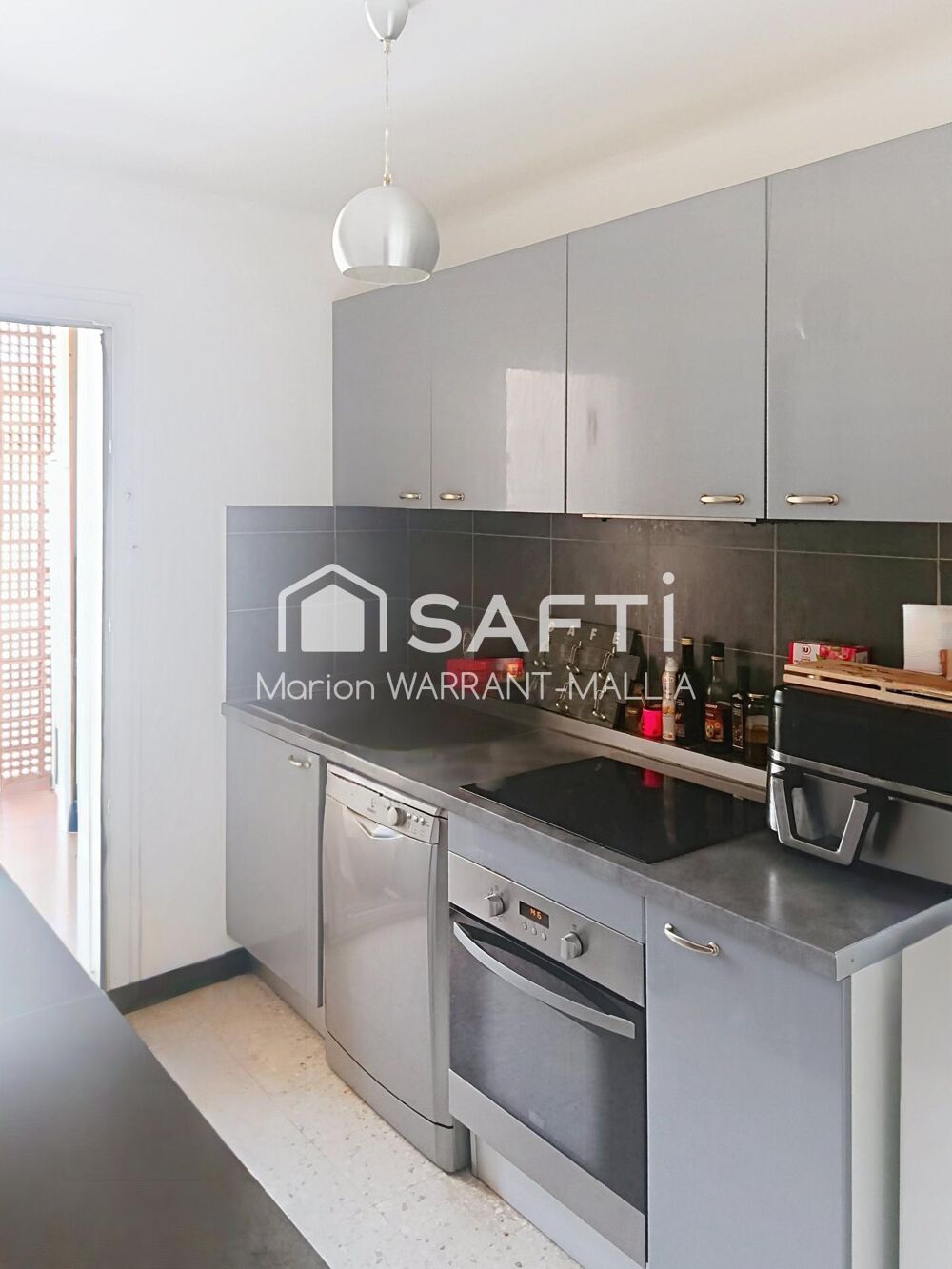 Vente Appartement Appartement 2 pièces 45 m² + Cave et place de parking privative Saint-raphael