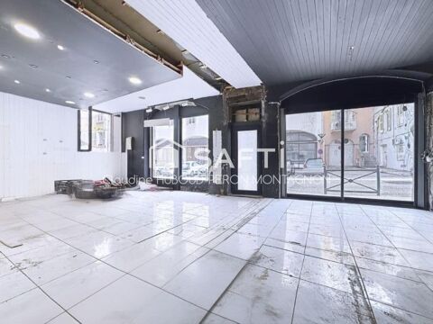   A l'entrée de Voiron, murs à vendre de 59 m² : local Bureaux/commerce 45 m² + sous-sol 14 m² 