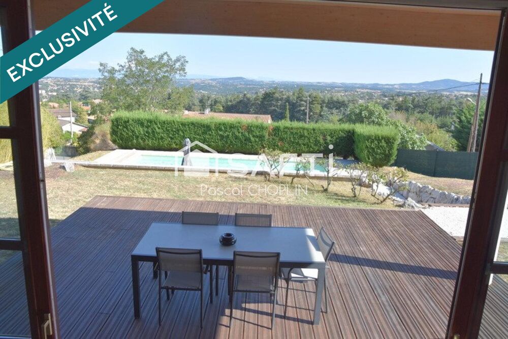 Magnifique villa darchitecte très lumineuse avec splendide vue